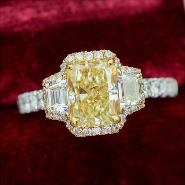 18kt White And Yellow Gold 2.07Ct GIA Fancy Yellow VVS1 Radiant Cut Diamond Ring