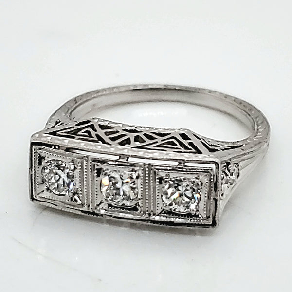 Art Deco Platinum Filigree Diamond Ring