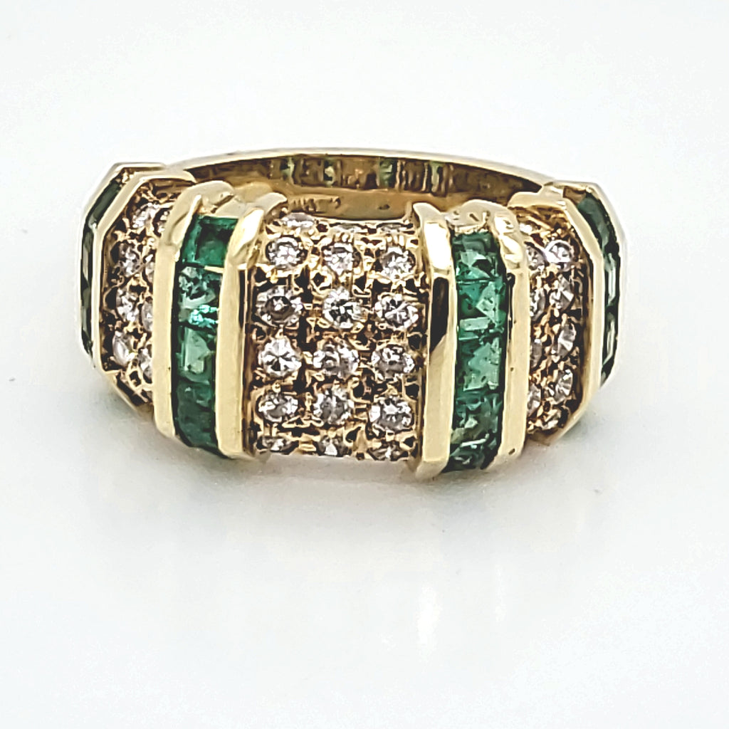 18kt yellow gold, emerald and diamond ring