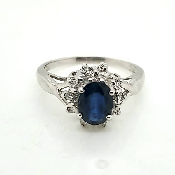 14kt White gold Oval sapphire and Diamond Ring