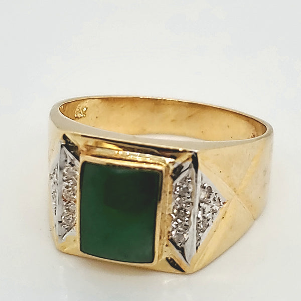 Mens 18kt Yellow Gold Jade and Diamond Ring