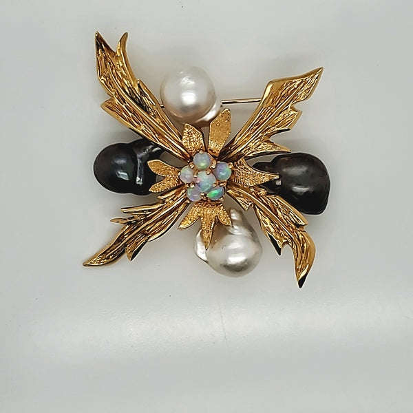 Vintage mid-century 18kt yellow gold, opal and baroque pearl brooch