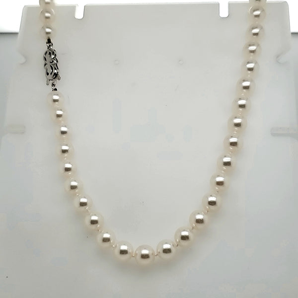 18"" Strand Cultured Akoya Pearl Necklace