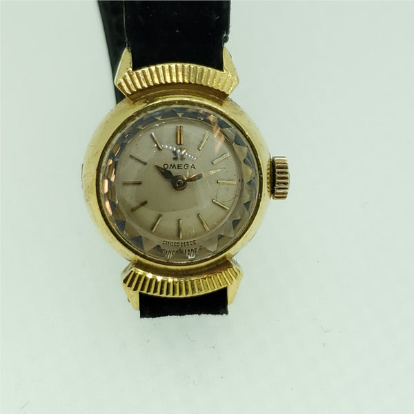 Pre-Owned Vintage Omega ladys 18kt yellow gold watch