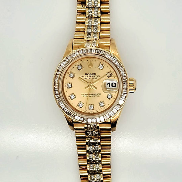 Pre-Owned 1995 18Kt Yellow Gold Rolex Presidential With A Diamond Bezel Band And Dial