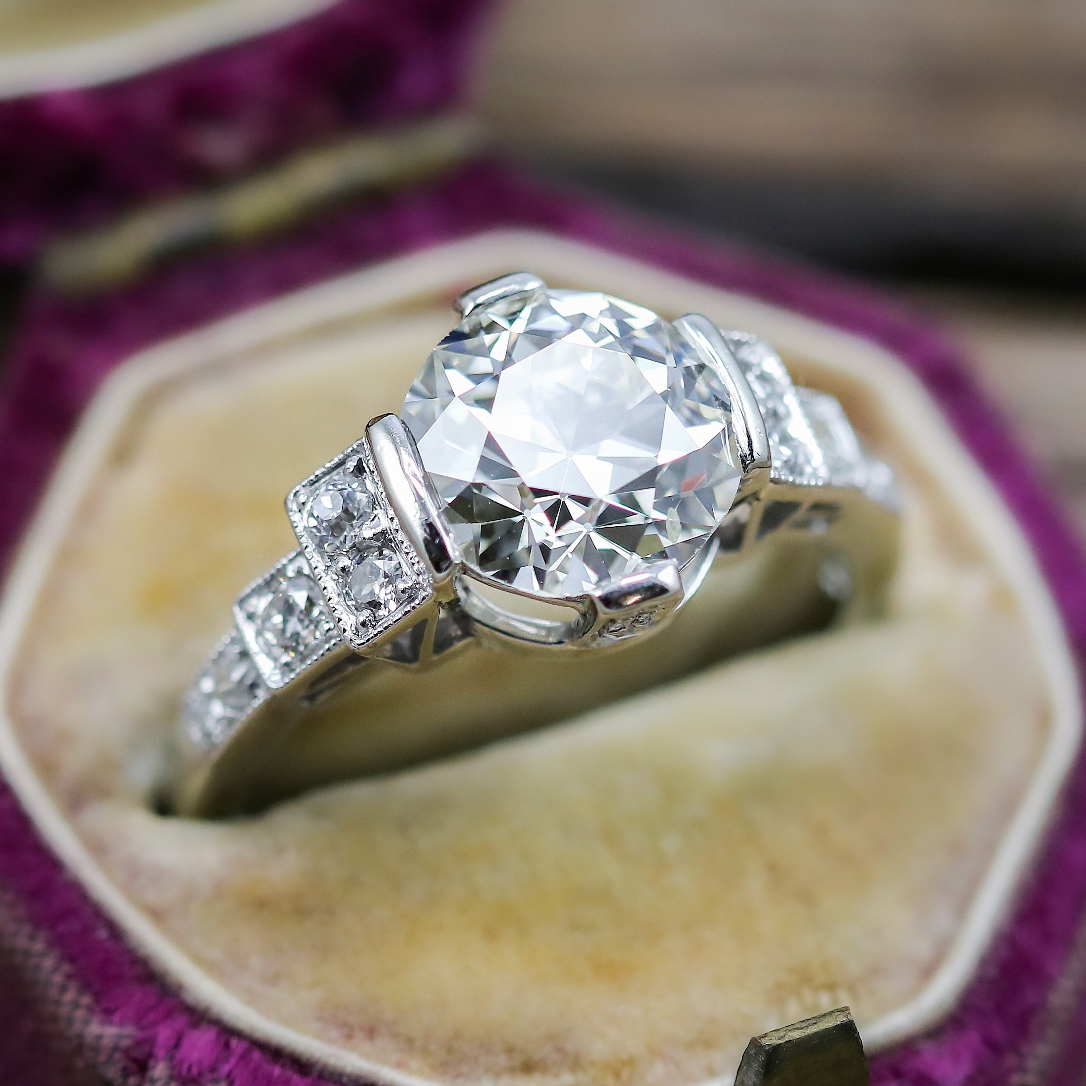 Shop Platinum Engagement Rings