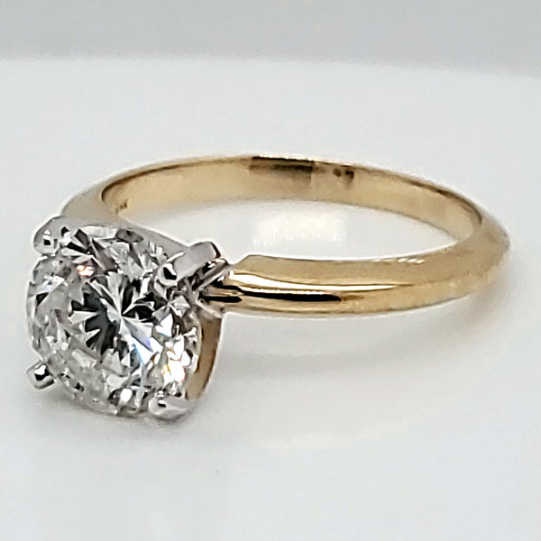 14kt gold 2.17 carat round, brilliant cut diamond solitaire engagement ring
