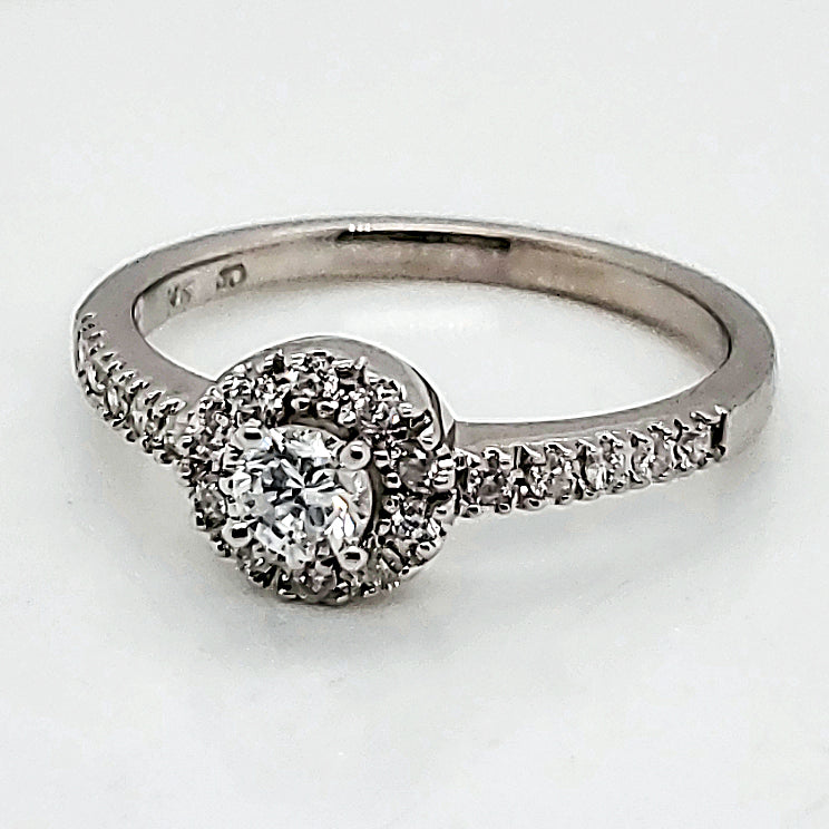 14kt White gold Diamond Engagement Ring