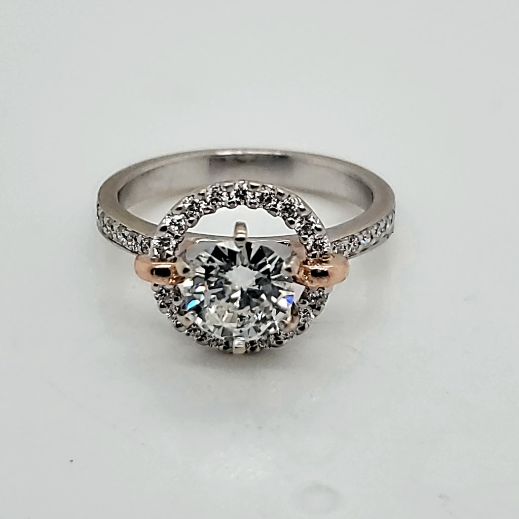 .77 Carat Round Diamond Engagement ring in White and Rose Gold