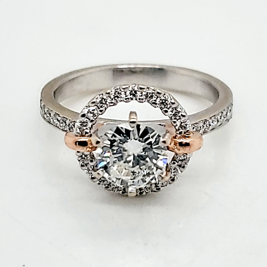 .77 Carat Round Diamond Engagement ring in White and Rose Gold