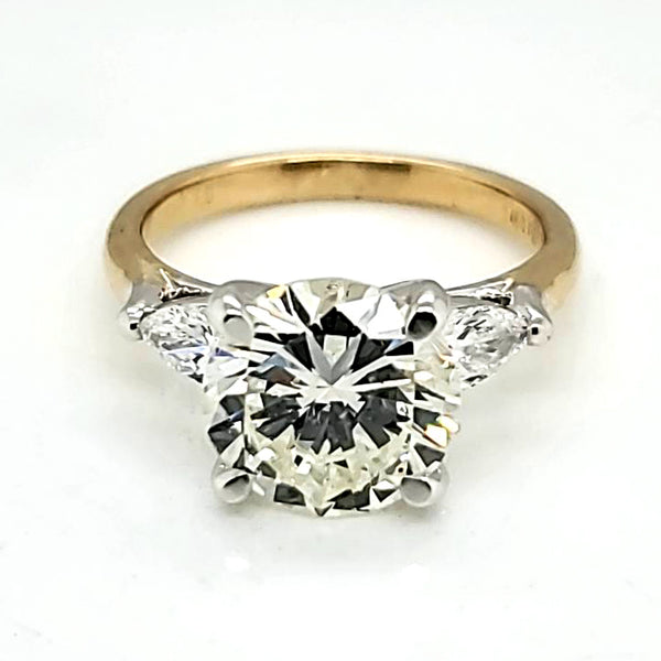 14kt Yellow and White Gold 3.26 Carat Round Brilliant Cut Diamond Engagement Ring