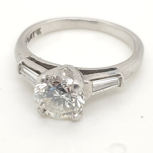 Platinum 1.07 Carat Round Brilliant Cut Diamond Engagement Ring