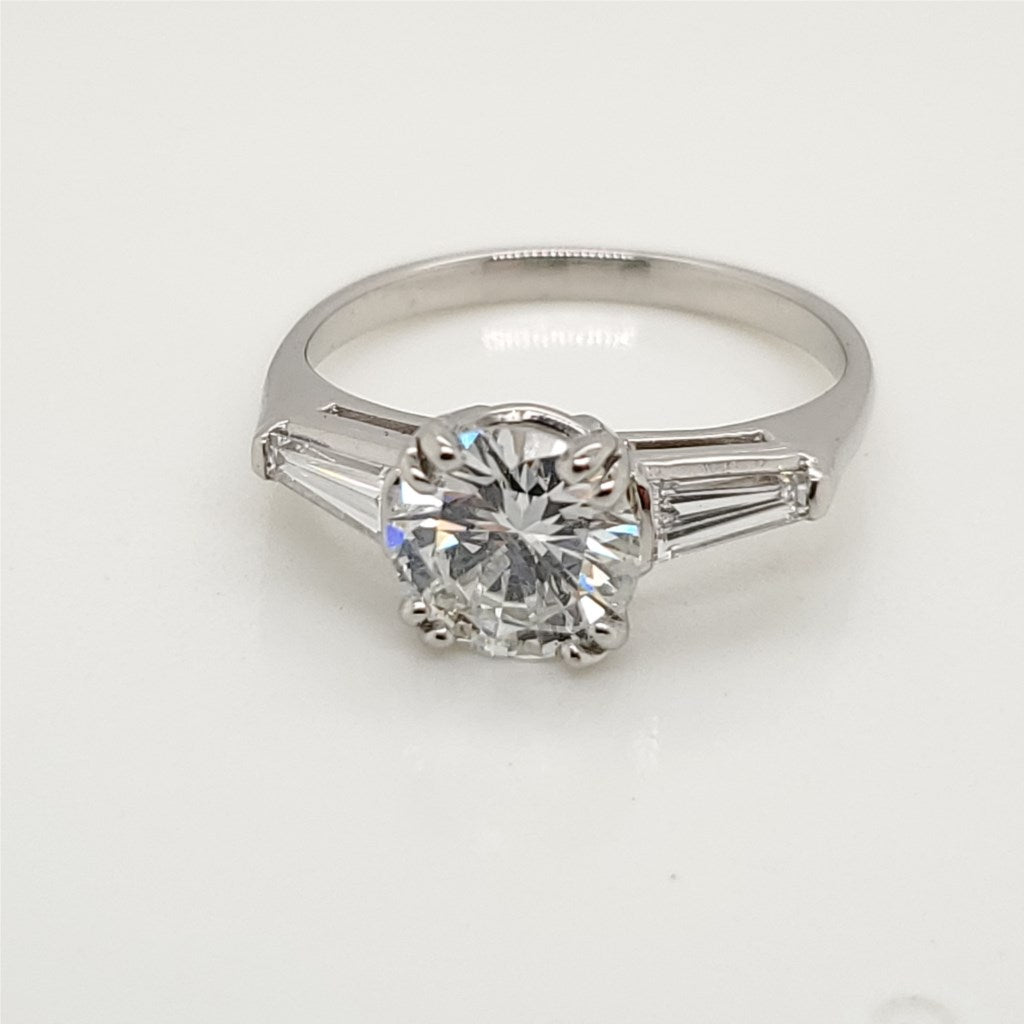 Platinum 1.38 Carat Round Diamond Engagement Ring