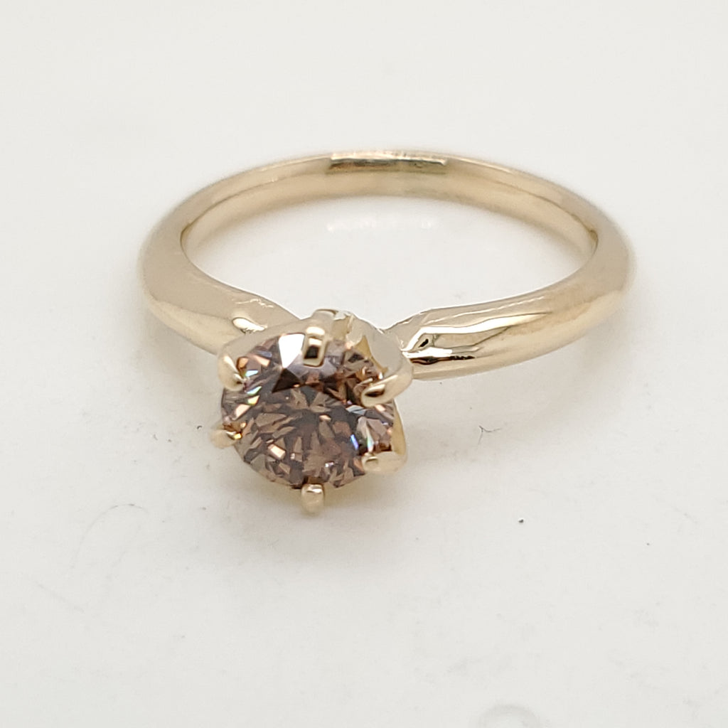 14kt Yellow Gold 1.00 Carat Round Brilliant Cut Diamond Engagement Ring
