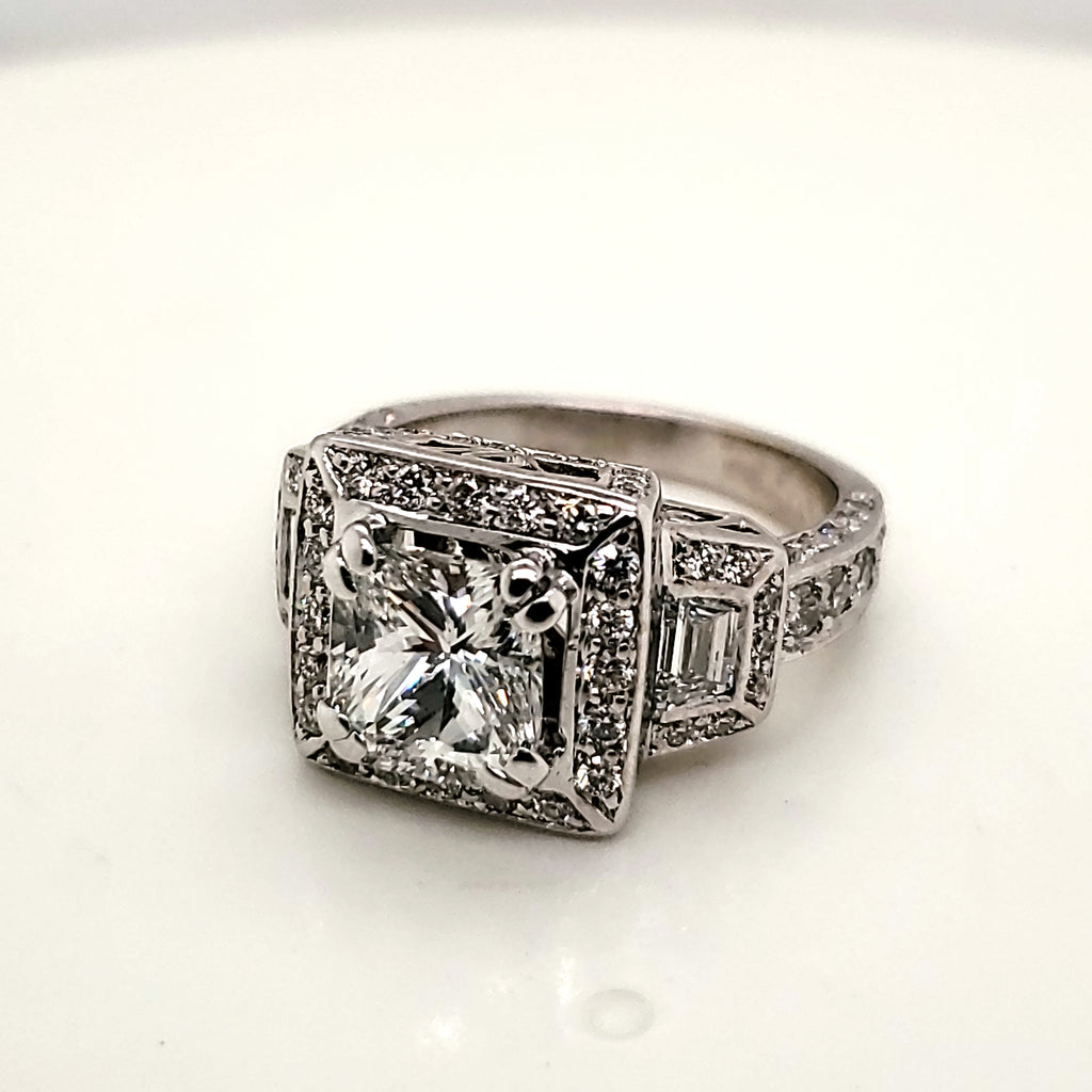 18kt White Gold 2.02 Carat Cushion Cut Diamond Engagement Ring
