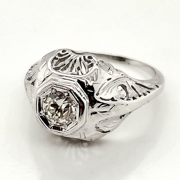 18kt white gold Art Deco diamond engagement ring
