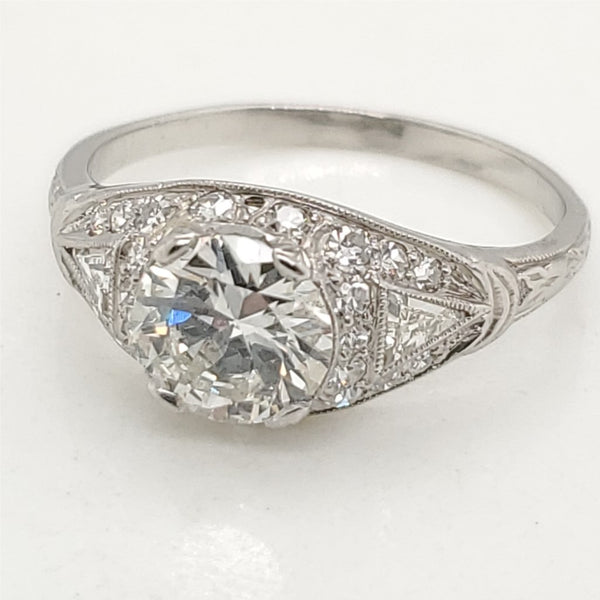 Platinum 1.05 Carat Vintage Round European Cut Diamond Engagement Ring
