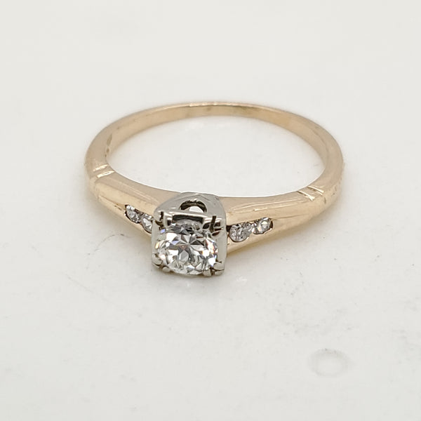 1930S 14Kt Yellow Gold And Diamond Engagement Ring