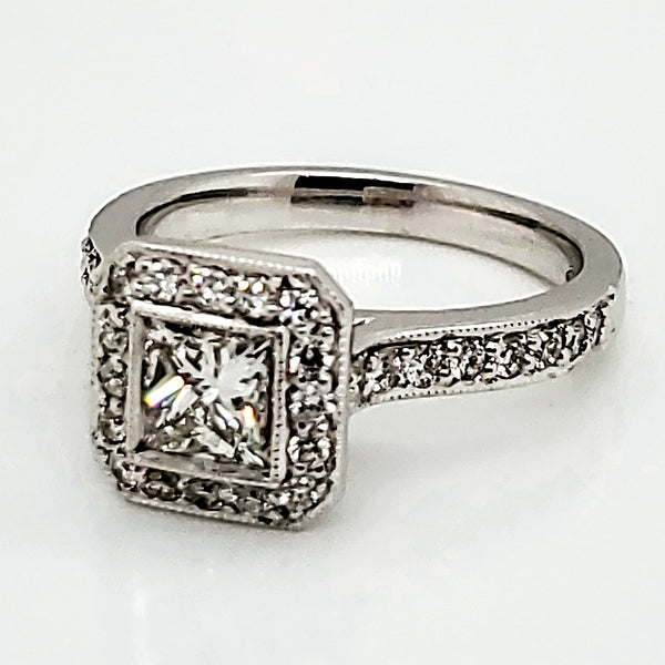 18kt White Gold Princess Cut Diamond Engagement Ring