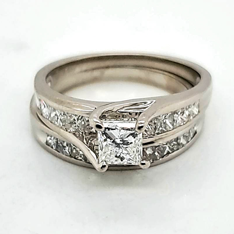 14Kt White Gold Princess Cut Diamond Wedding Set