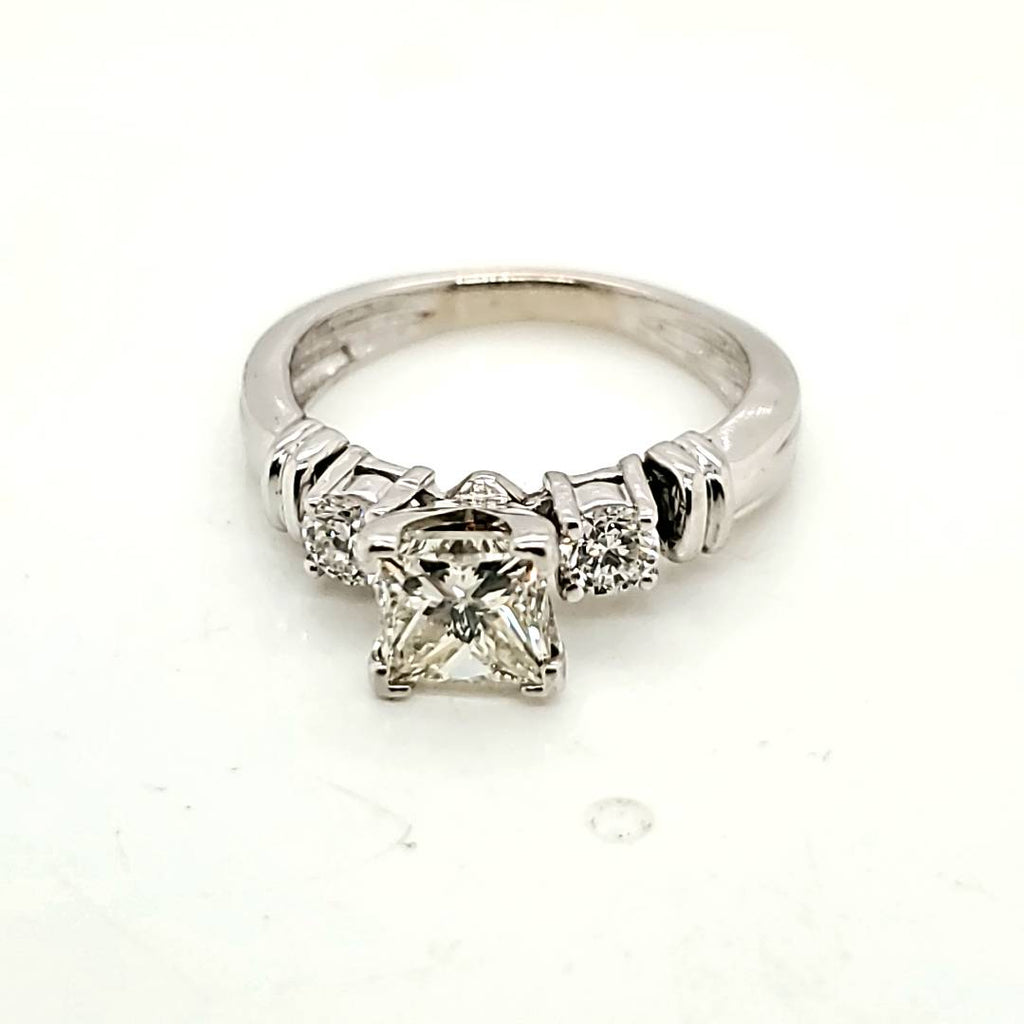 14kt White Gold 1.08 Carat Princess Cut Diamond Engagement Ring