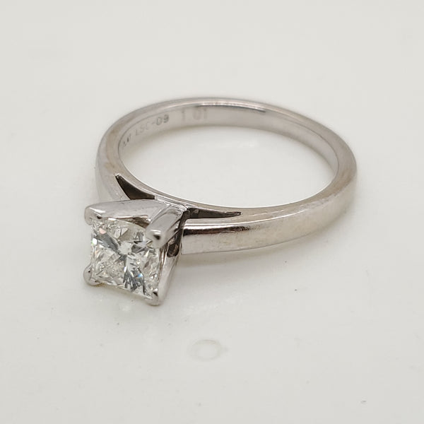 14Kt Gold Carat 1.01 Leo Princess Cut Diamond Solitaire Engagement Ring