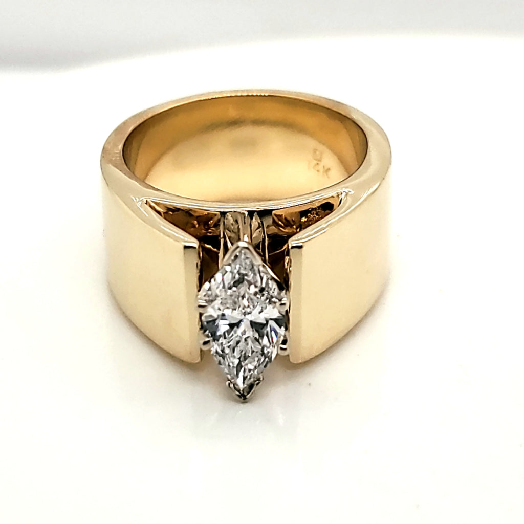 14kt Yellow Gold 1.03 Carat Marquise Cut Diamond Ring