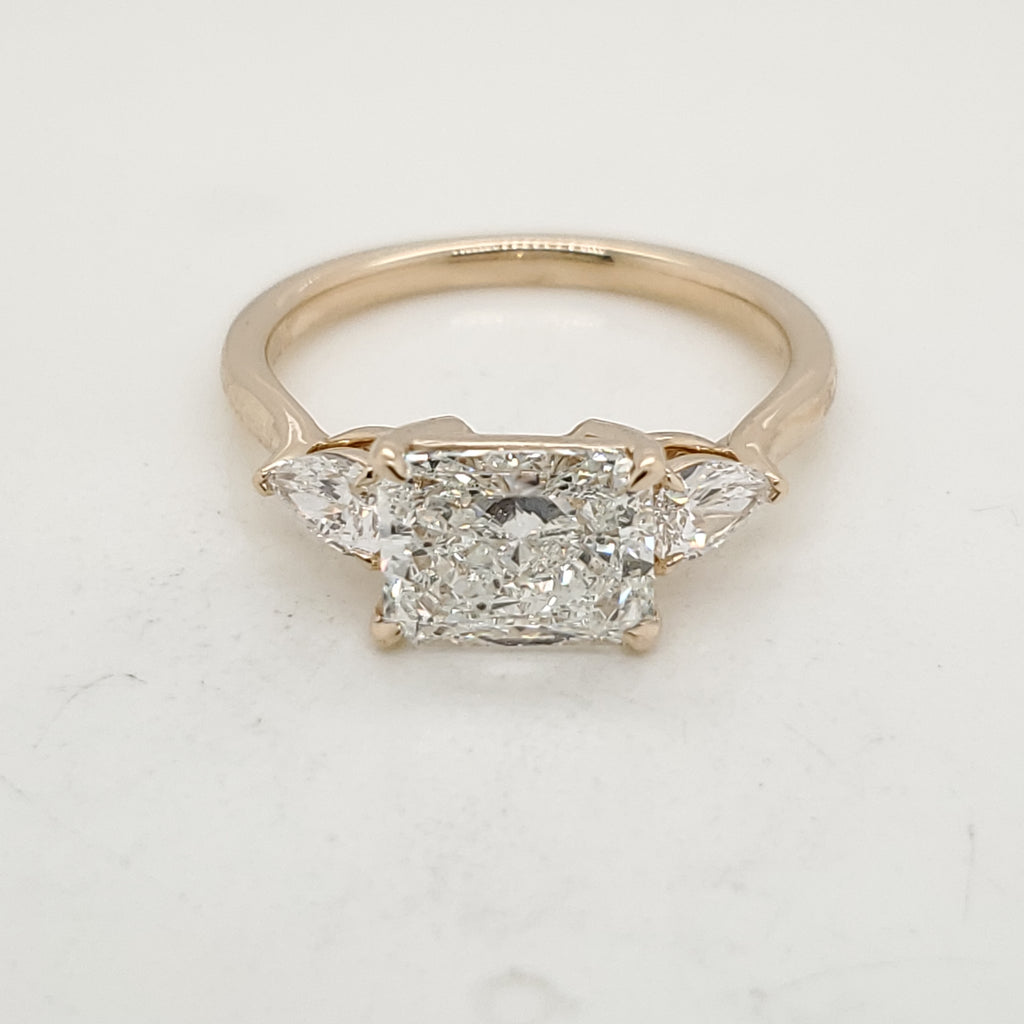 14kt Yellow Gold 2.01 Carat Radiant Cut Diamond Engagement Ring