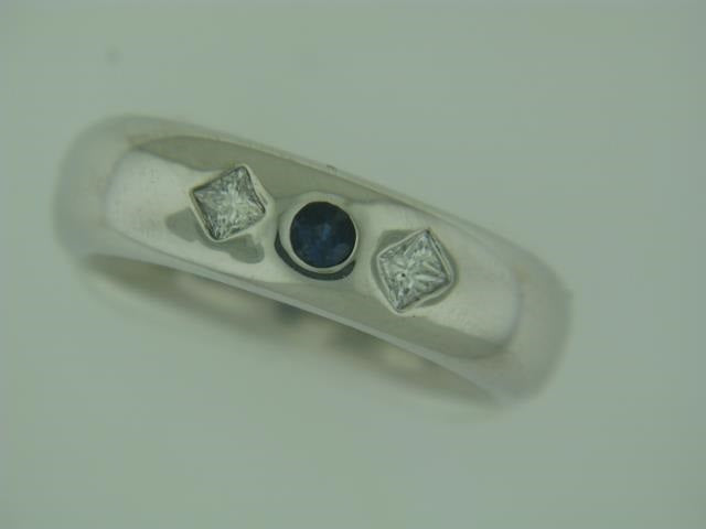 Diamond & Sapphire Band