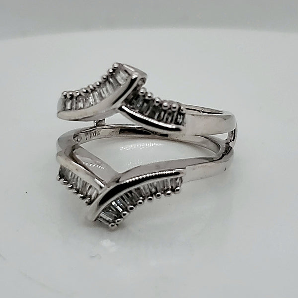 10kt White Gold Baguette Diamond Ring Guard