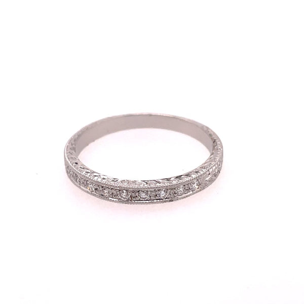 18kt White Gold Engraved Diamond Wedding Band