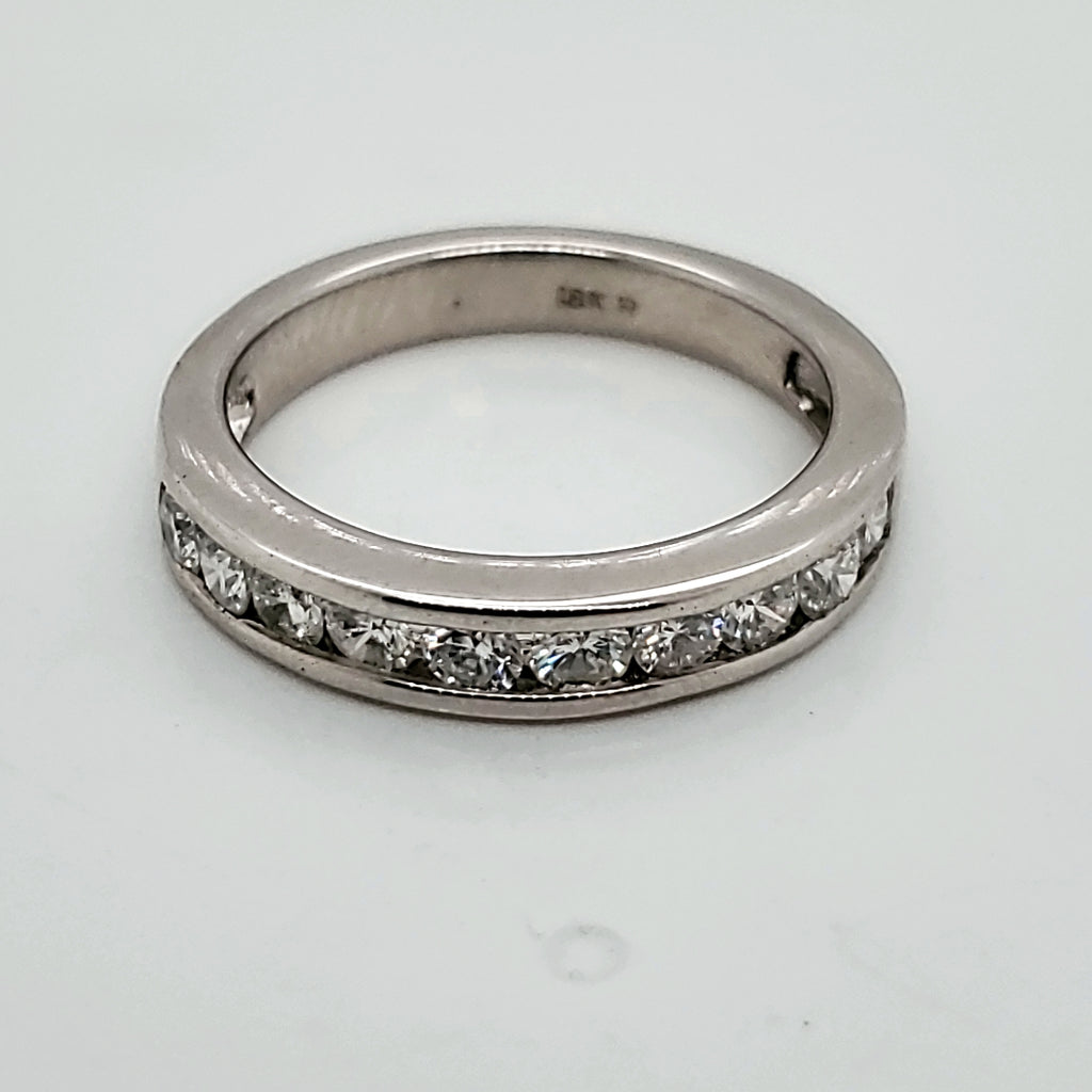 14kt Gold and Diamond Wedding Band