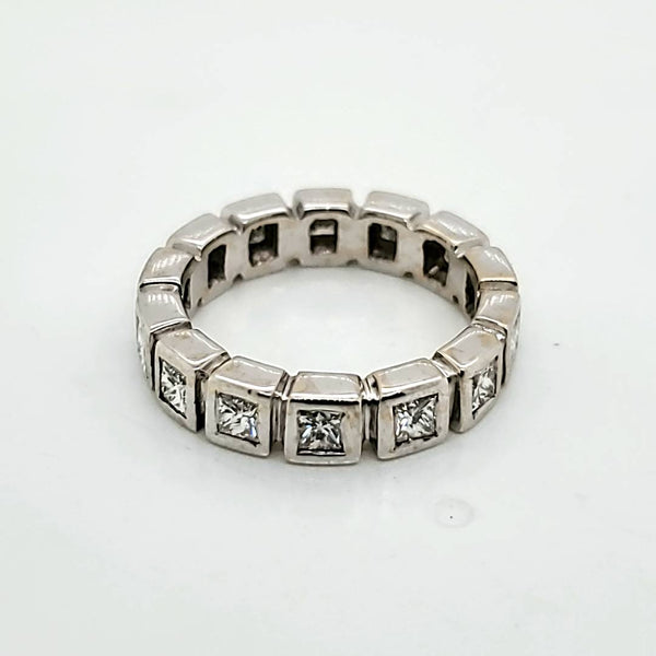 18kt White Gold Princess Cut Diamond Wedding Band