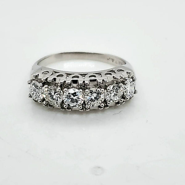 Vintage 14kt White Gold and Diamond Fishtail Style Wedding Band