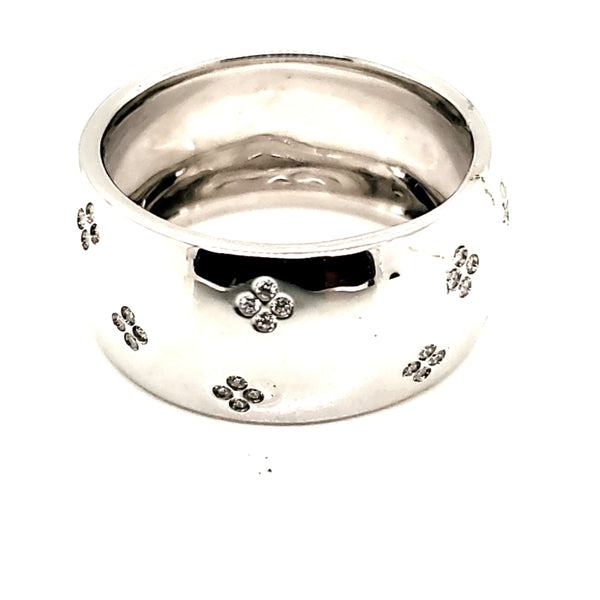 18Kt White Gold Wide Diamond Band