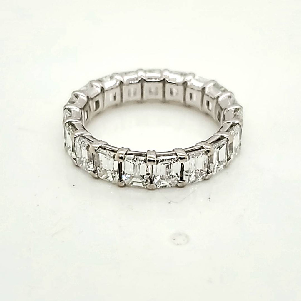 14kt White Gold and Emerald Cut Diamond Wedding Band