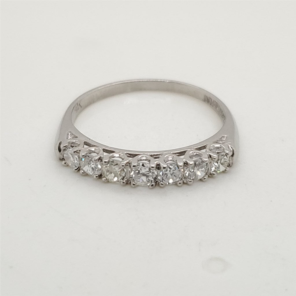 Vintage Platinum and Diamond Fishtail Band