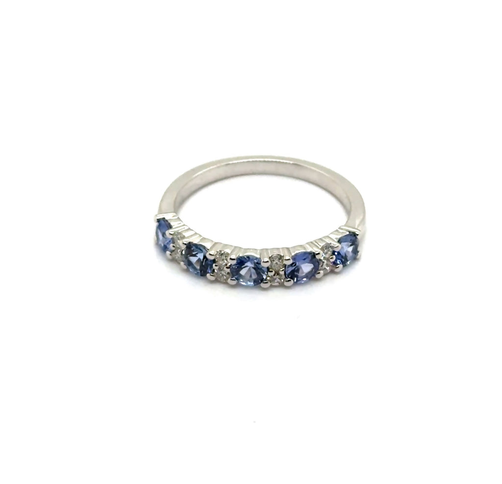 14kt White Gold 1.16Ctw Sapphire And Diamond Band Finger Size 7