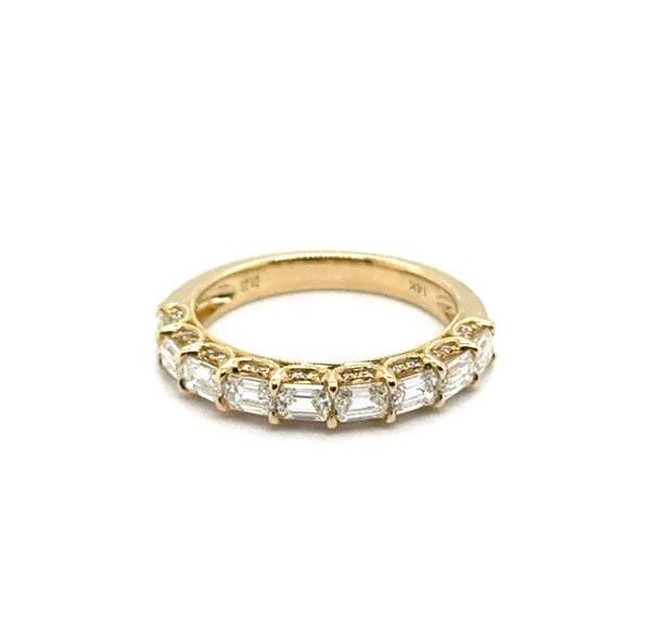 1.23 Ctw 14kt Yellow Gold Emerald And Brilliant Round Cut Diamond Wedding Band