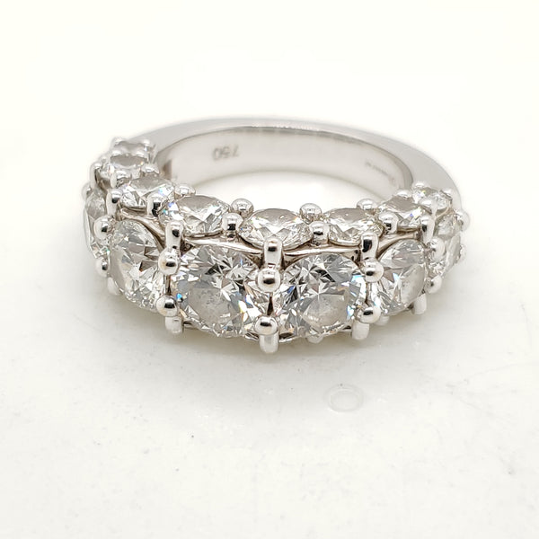 18kt Gold and Diamond Wedding Band