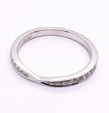 18K White Gold Pinched Center Diamond Band 0.18cttw