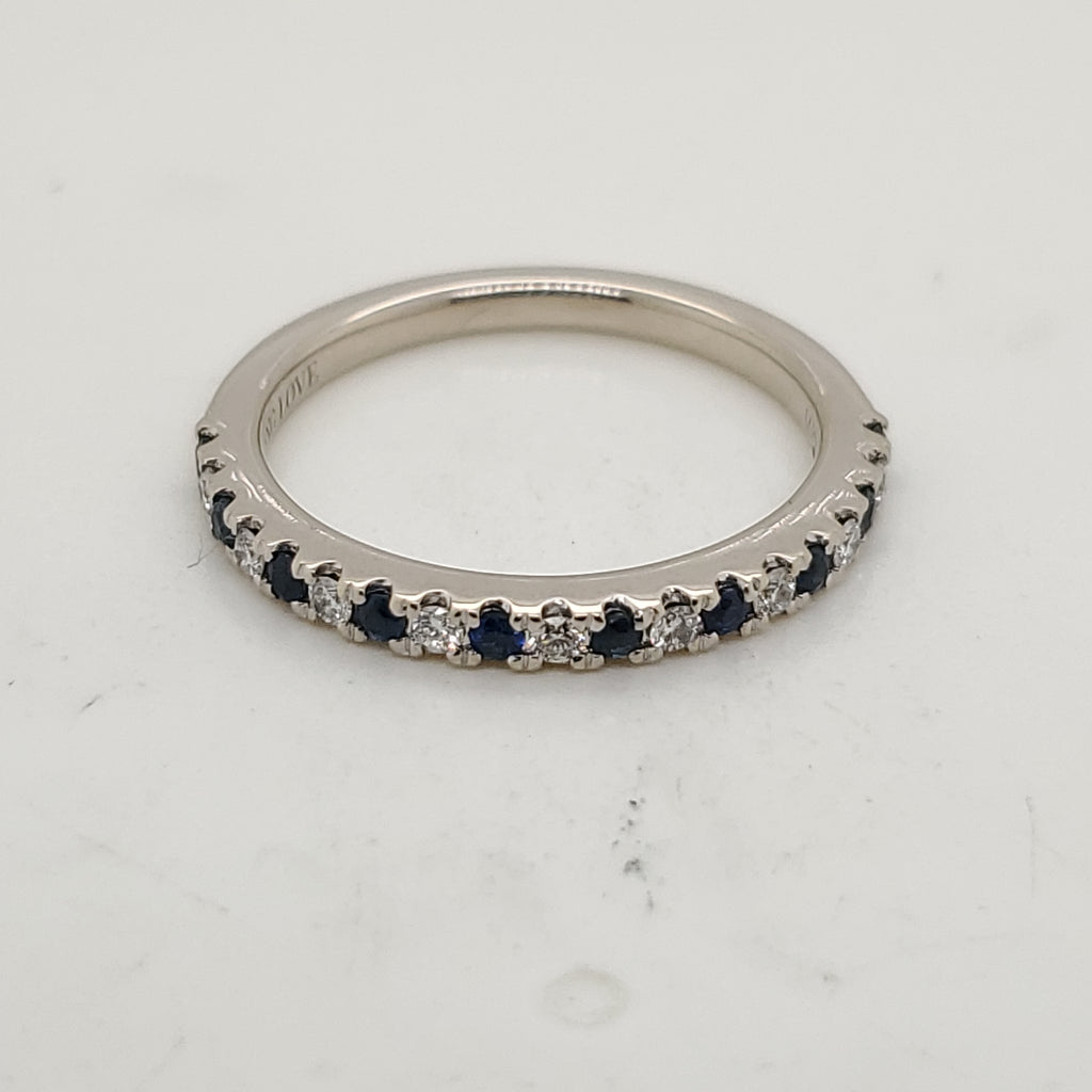 144kt White Gold Sapphire and Diamond Wedding Band