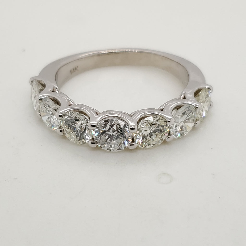 14kt White Gold and Diamond Wedding Band