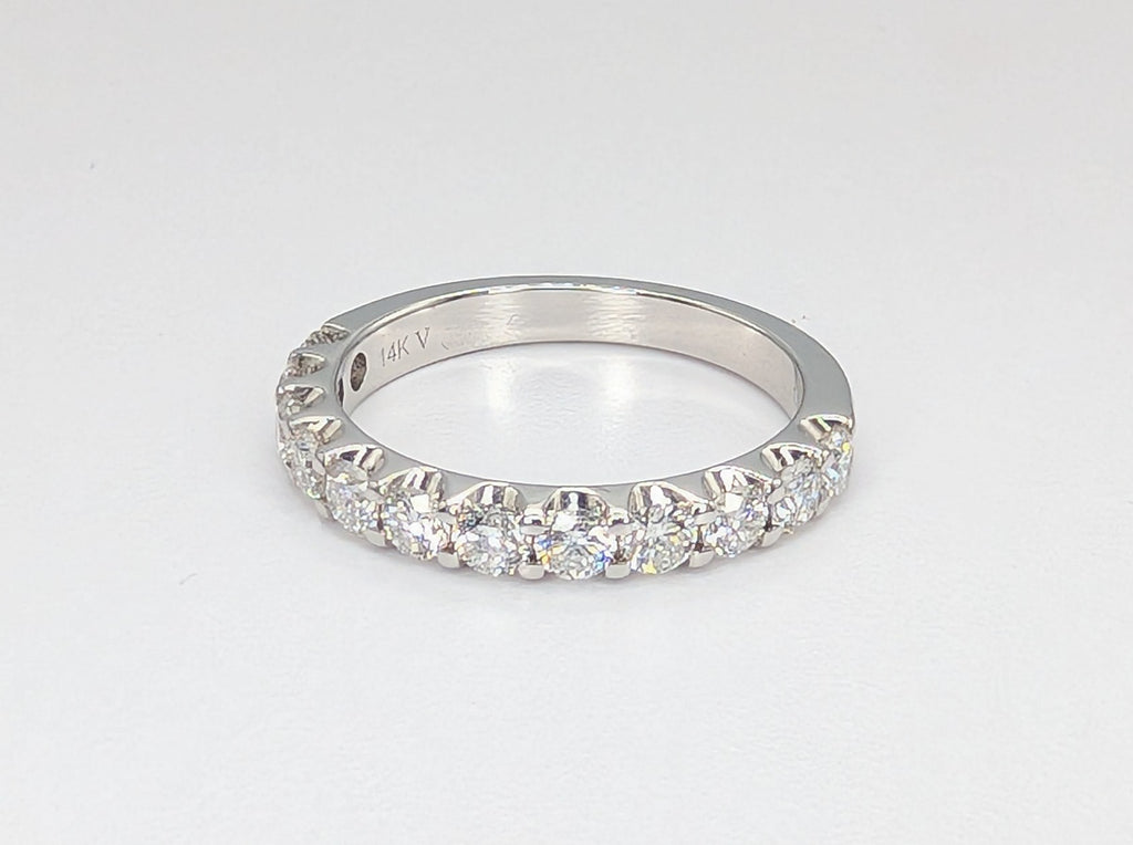 14K White Gold 1.00ctw Diamond Band