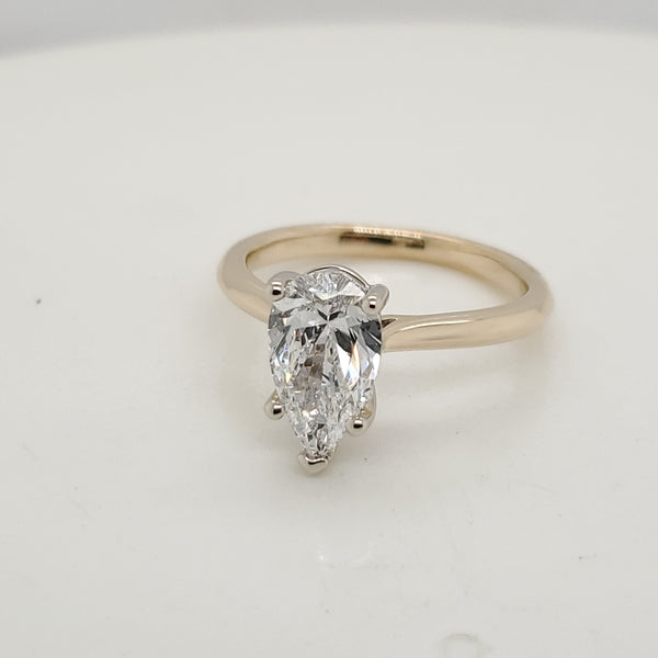 14Kt Yellow Gold 1.30 Carat Pear Shape Diamond Solitaire Engagement Ring