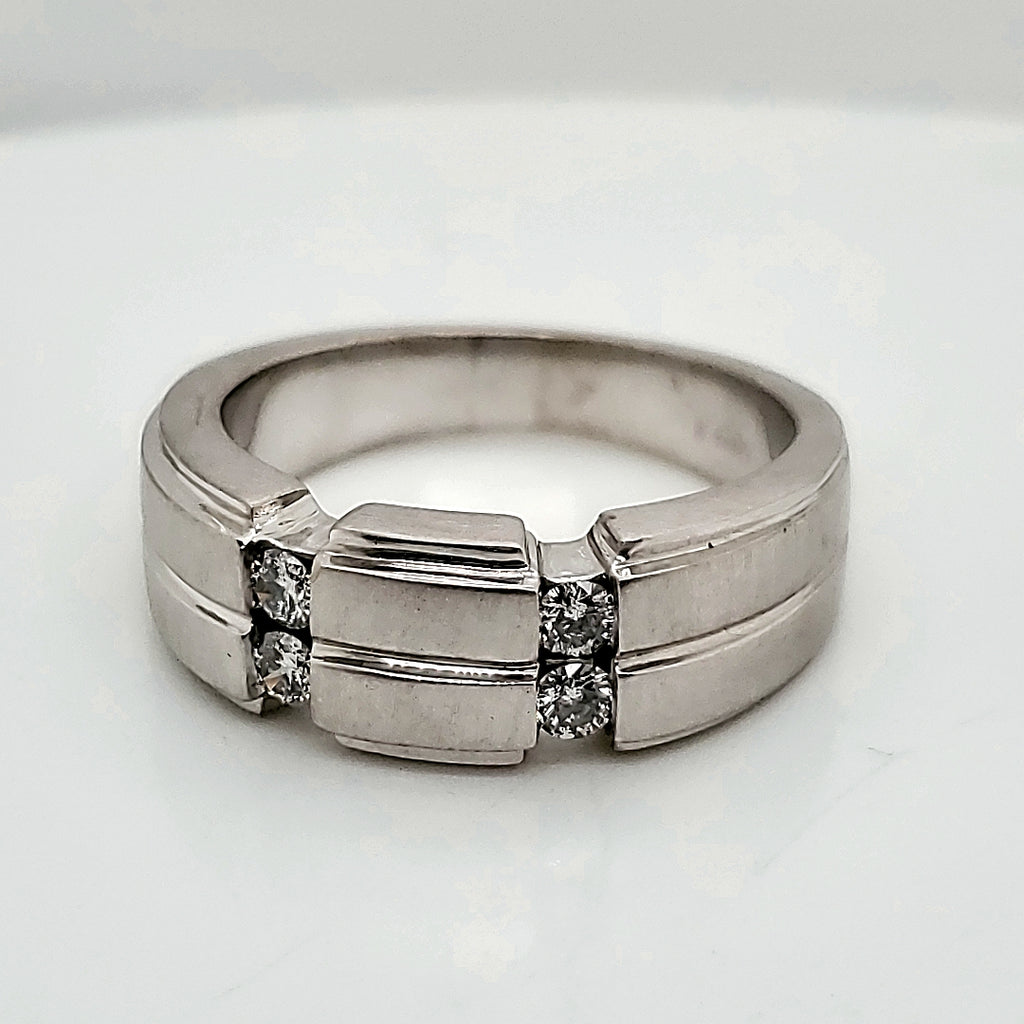 Mens 14kt white Gold and Diamond Wedding Band