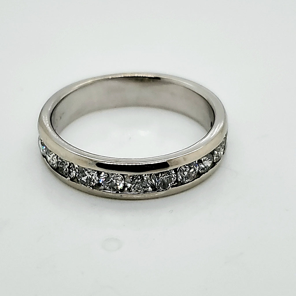 Mens 14kt White gold 1.00 Carat Diamond Wedding Band