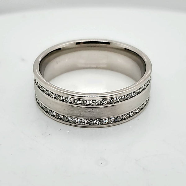 14kt White Gold and Diamond Mens Wedding Band