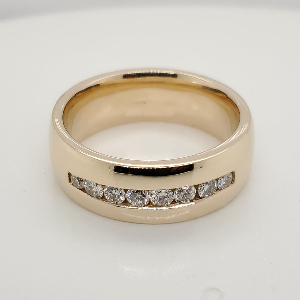 Mens 14kt Yellow Gold and Diamond Wedding Band