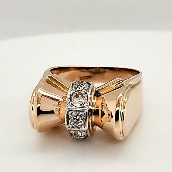 1940s Retro 14kt Yellow Gold and Daimond Ring